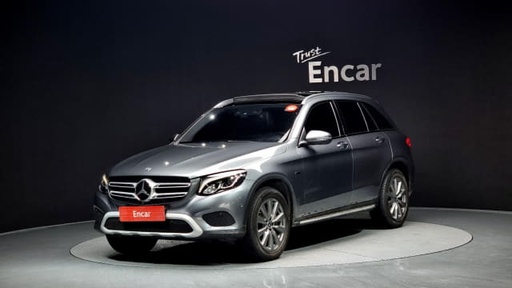 2019 MERCEDES-BENZ GLC-Class