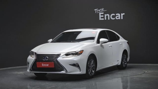 2018 LEXUS ES