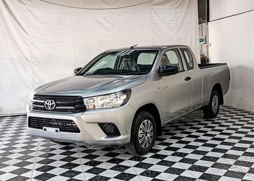 2017 TOYOTA Hilux