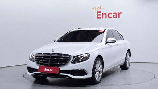 2020 MERCEDES-BENZ E-Class