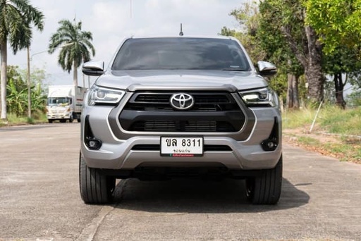 2021 TOYOTA Hilux