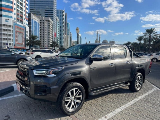 2019 TOYOTA Hilux, 