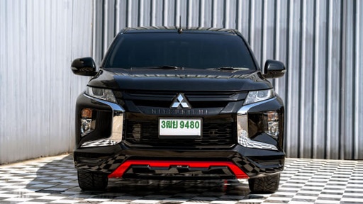 2022 MITSUBISHI Triton