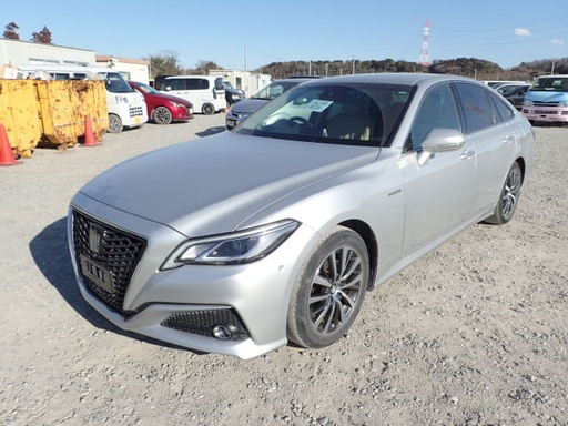 2018 TOYOTA Crown Hybrid