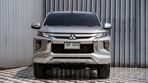 2020 MITSUBISHI Triton