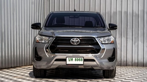 2021 TOYOTA Hilux