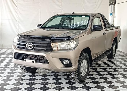 2017 TOYOTA Hilux