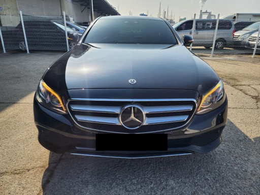 2017 MERCEDES-BENZ E-Class