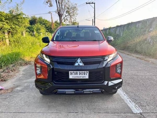 2019 MITSUBISHI Triton