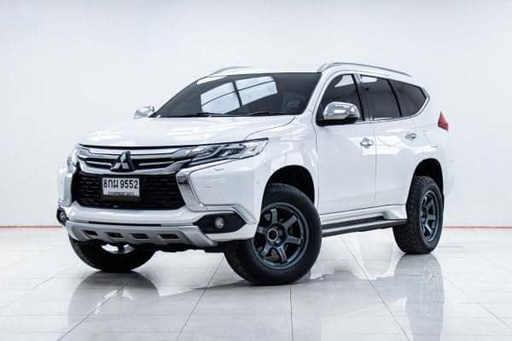 2019 MITSUBISHI Pajero