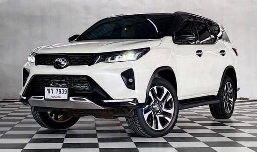 2020 TOYOTA Fortuner, 