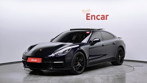 2018 Porsche Panamera