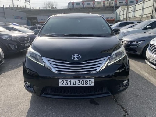 2017 TOYOTA Sienna