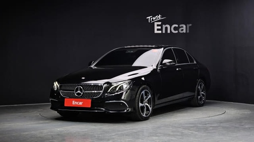 2020 MERCEDES-BENZ E-Class