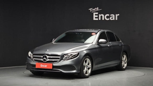 2017 MERCEDES-BENZ E-Class