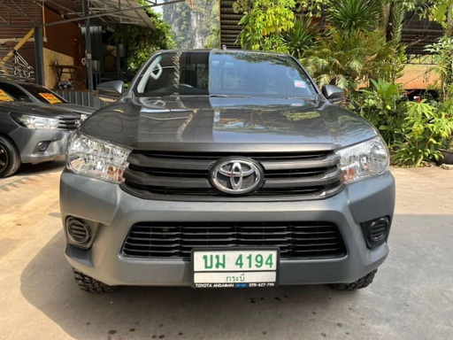 2019 TOYOTA Hilux