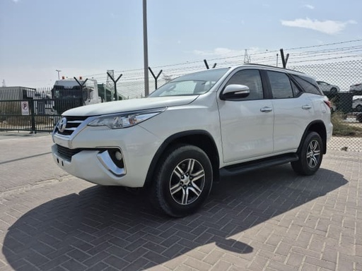2019 TOYOTA Fortuner