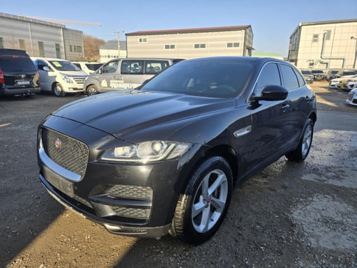 2017 JAGUAR F-PACE