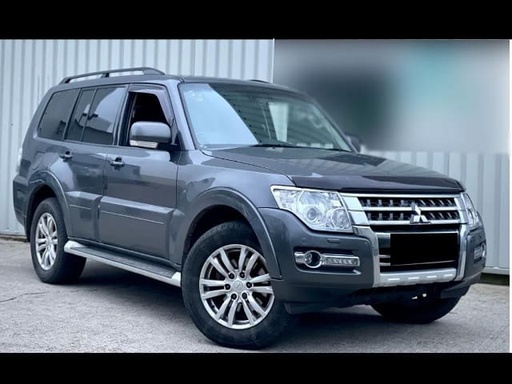 2017 MITSUBISHI Shogun