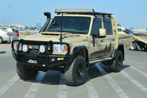 2019 TOYOTA Land Cruiser