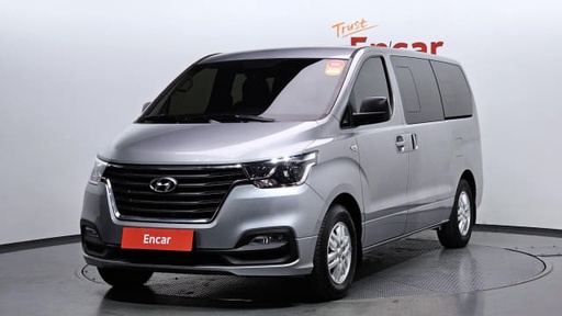 2021 HYUNDAI Grand Starex