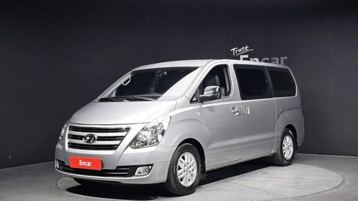 2017 HYUNDAI Grand Starex