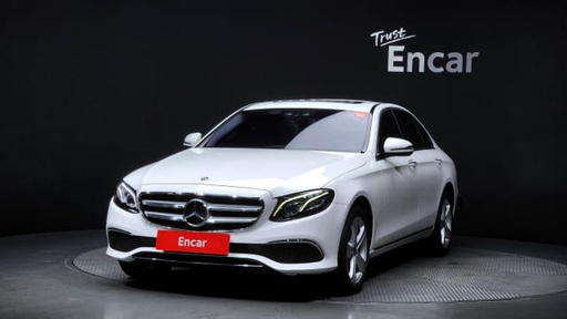 2017 MERCEDES-BENZ E-Class