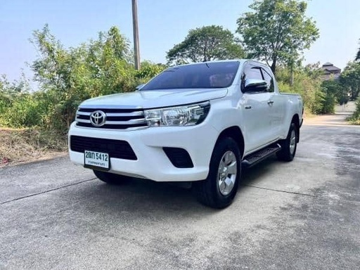 2017 TOYOTA Hilux, 
