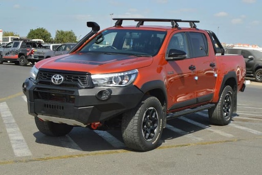2018 TOYOTA Hilux