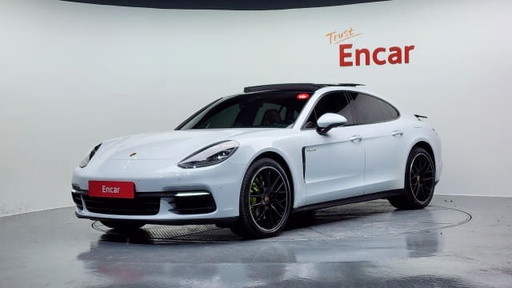 2020 Porsche Panamera