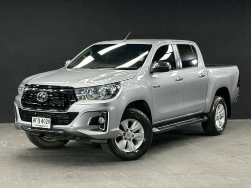 2019 TOYOTA Hilux
