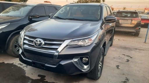 2019 TOYOTA Fortuner