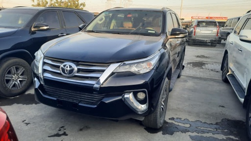 2019 TOYOTA Fortuner