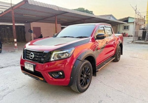 2019 NISSAN Navara