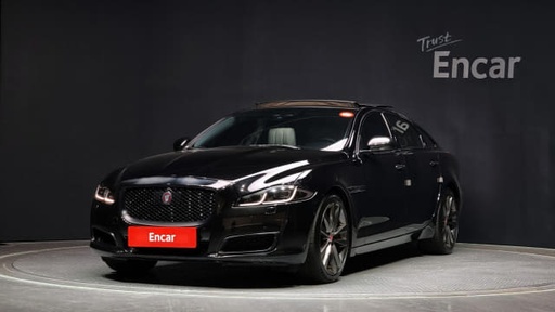 2019 JAGUAR XJ Series