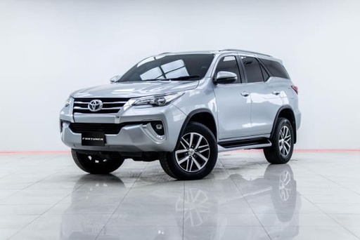 2018 TOYOTA Fortuner