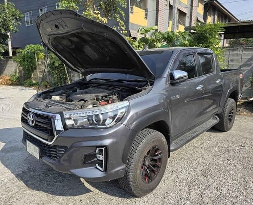 2018 TOYOTA Hilux