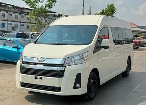 2025 TOYOTA Hiace Commuter