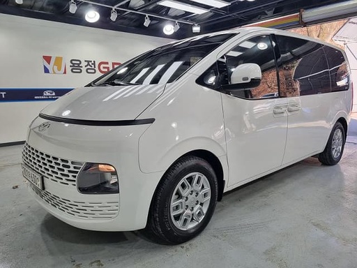 2023 HYUNDAI Staria