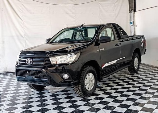 2019 TOYOTA Hilux