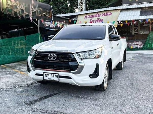 2020 TOYOTA Hilux, 