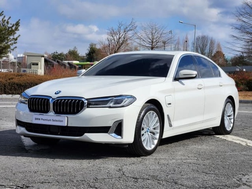 2022 BMW 5 Series