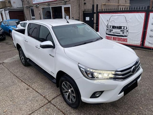 2018 TOYOTA Hilux, 