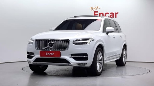 2018 VOLVO XC90