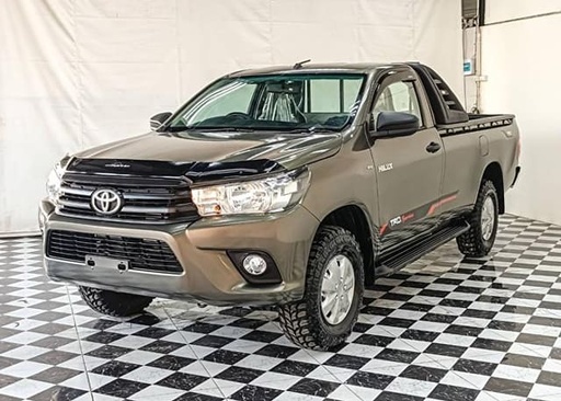2017 TOYOTA Hilux