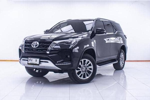 2021 TOYOTA Fortuner