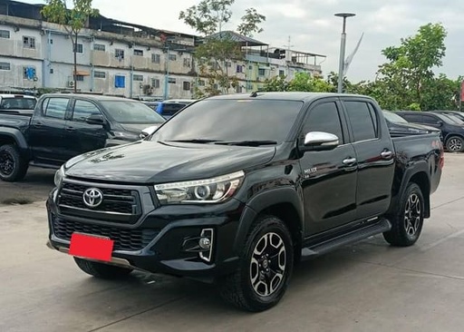 2016 TOYOTA Hilux