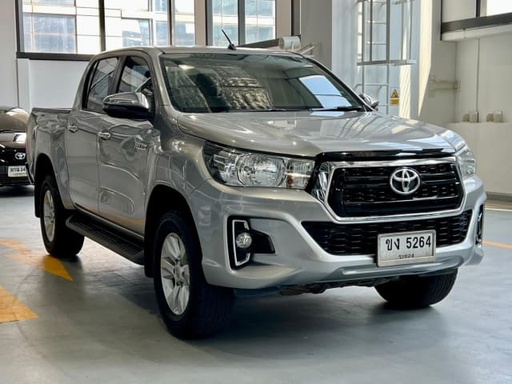 2018 TOYOTA Hilux
