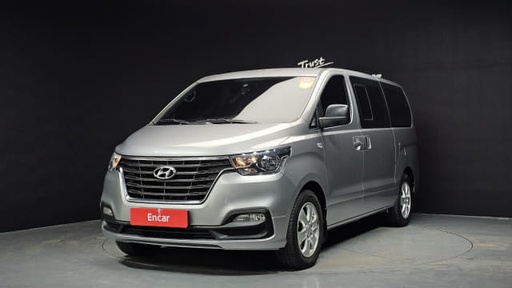 2018 HYUNDAI Grand Starex