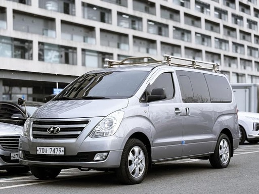 2017 HYUNDAI Grand Starex